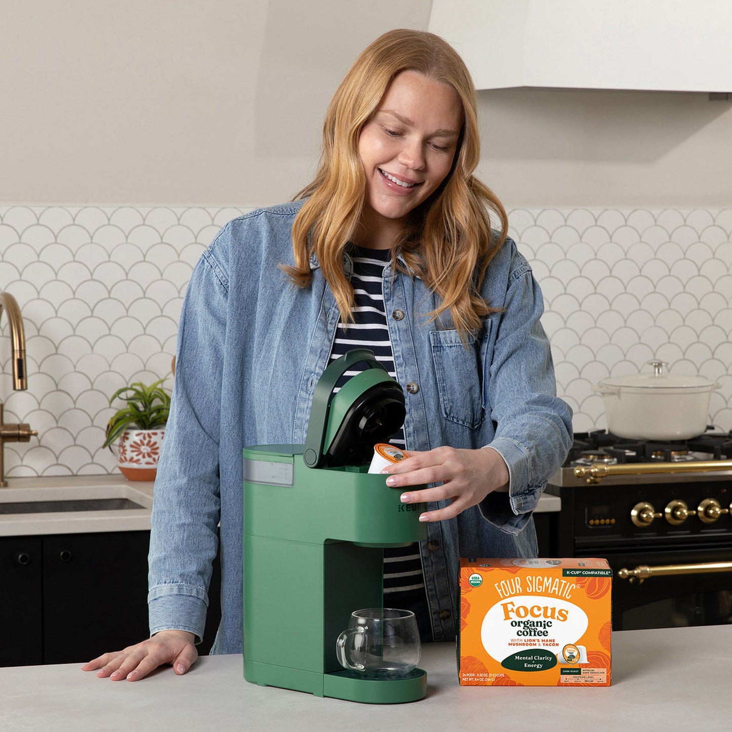 focus-coffee-pods-24ct-r0 Focus_Dark_Roast_24ct_Pods_Lifestyle_2.jpg