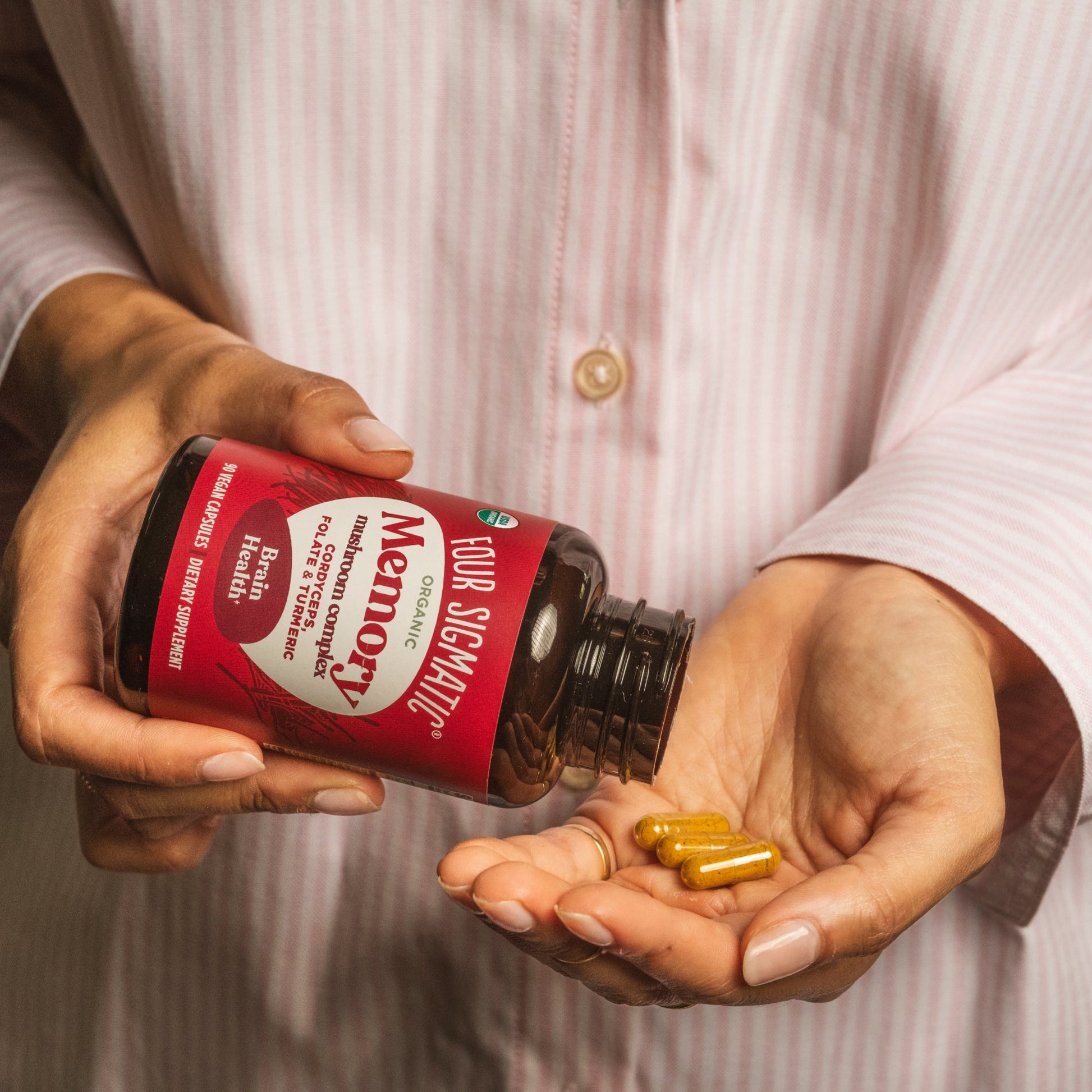 memory-capsules-s1 memory-capsule-2.jpg